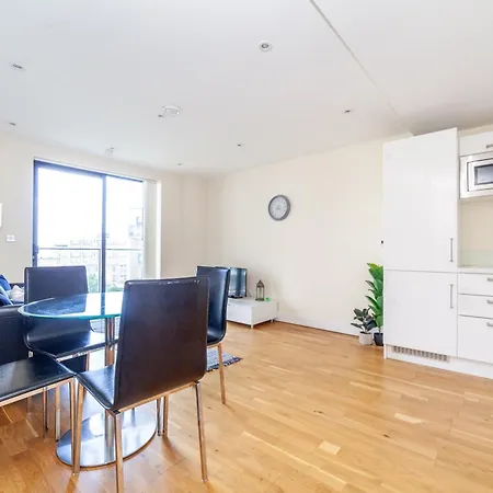 Tower Bridge Apartments